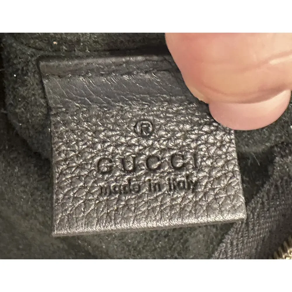 Gucci black pebbled